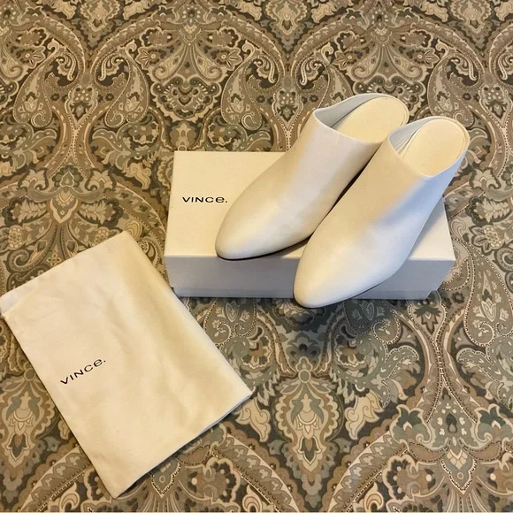 NIB Vince Vigo Optic White Leather Mules Women's Sz M